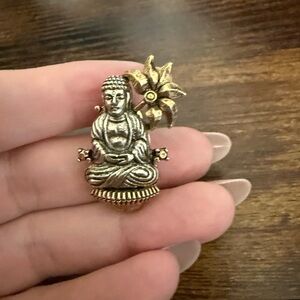 Arthur Pepper ART Vintage pin Buddha collectible